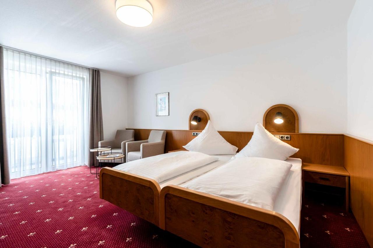 Hotel & Gasthaus Loewen Waldkirch Luaran gambar