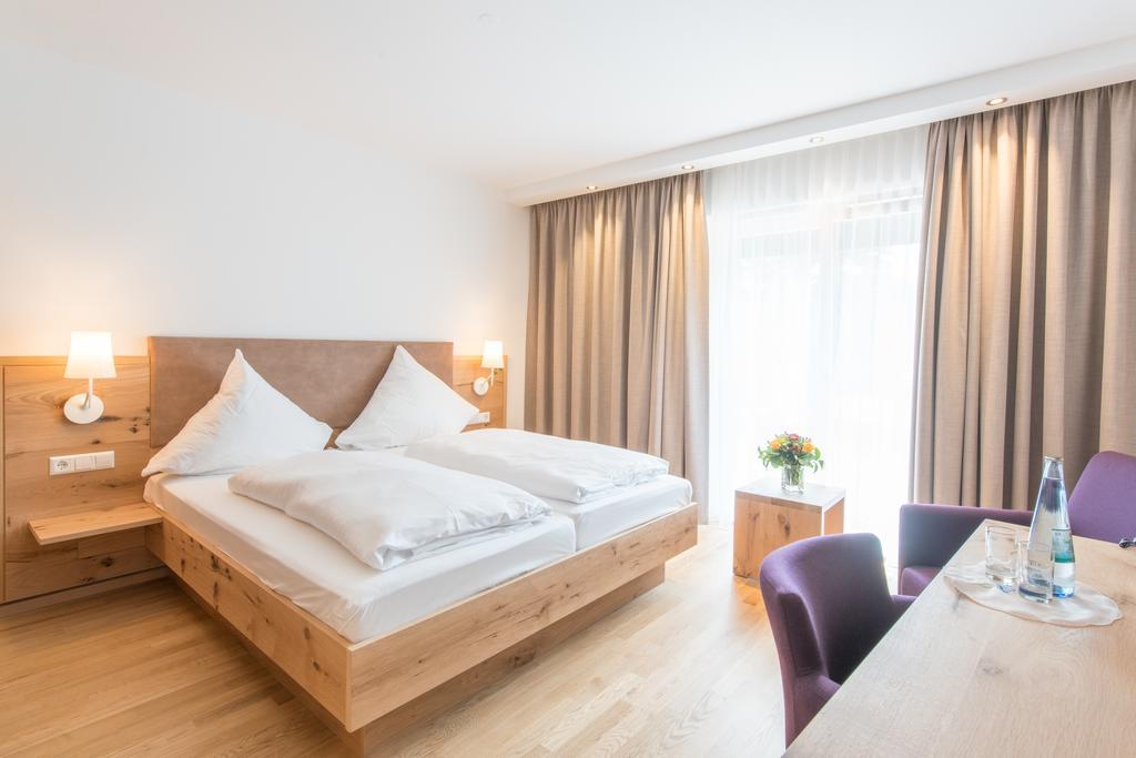Hotel & Gasthaus Loewen Waldkirch Luaran gambar