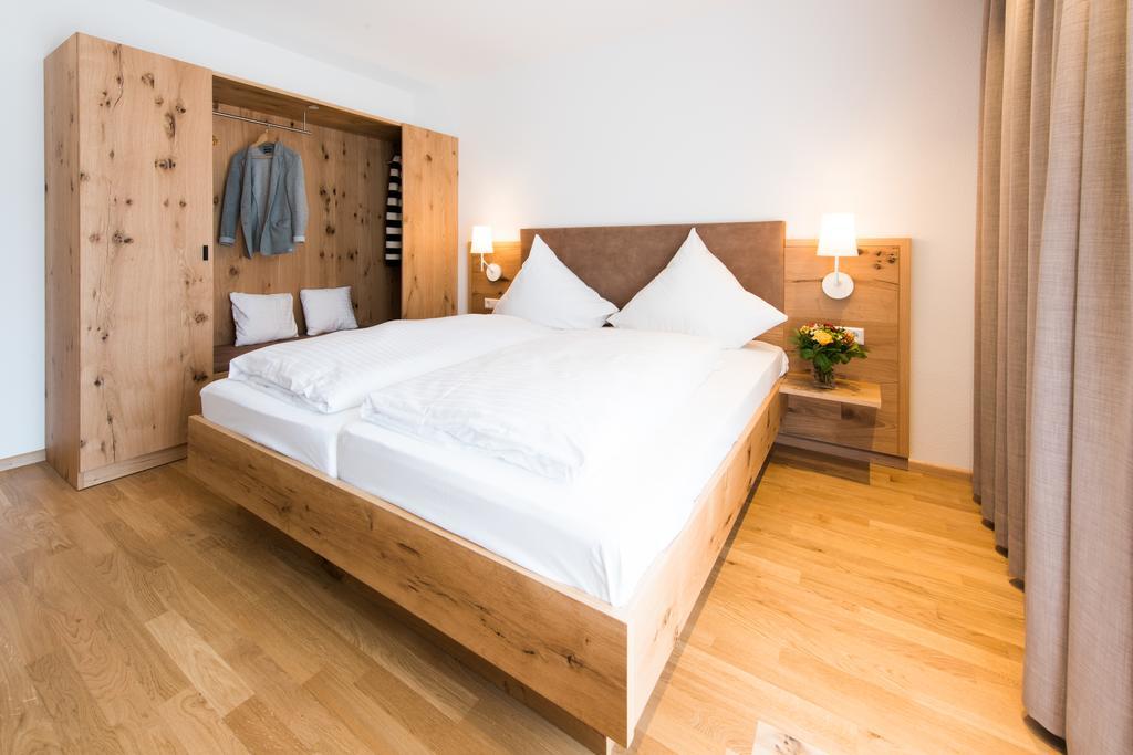 Hotel & Gasthaus Loewen Waldkirch Luaran gambar