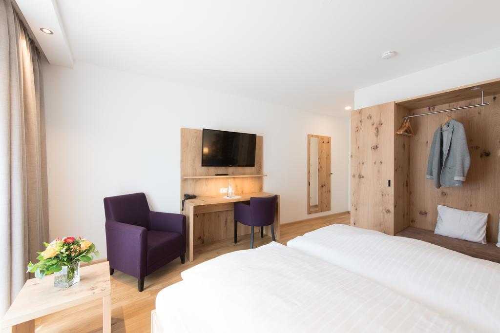 Hotel & Gasthaus Loewen Waldkirch Luaran gambar