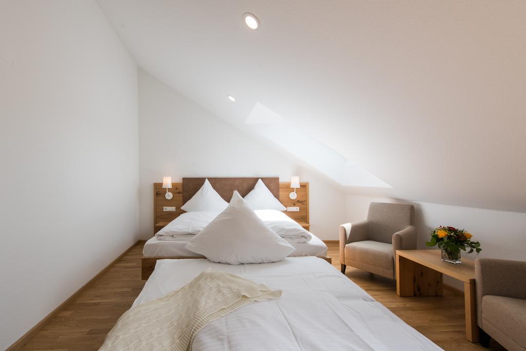 Hotel & Gasthaus Loewen Waldkirch Luaran gambar